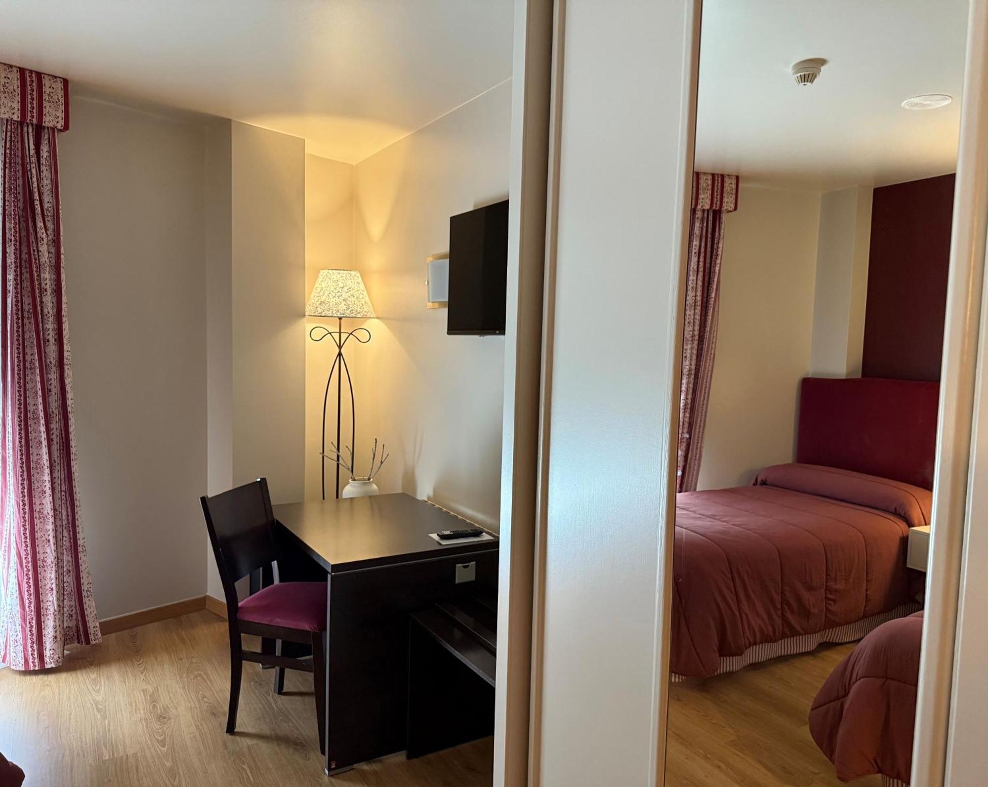 Hotel Bouza Ribadeo Ngoại thất bức ảnh