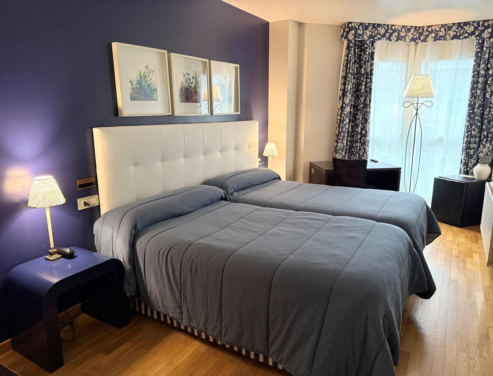 Hotel Bouza Ribadeo Ngoại thất bức ảnh