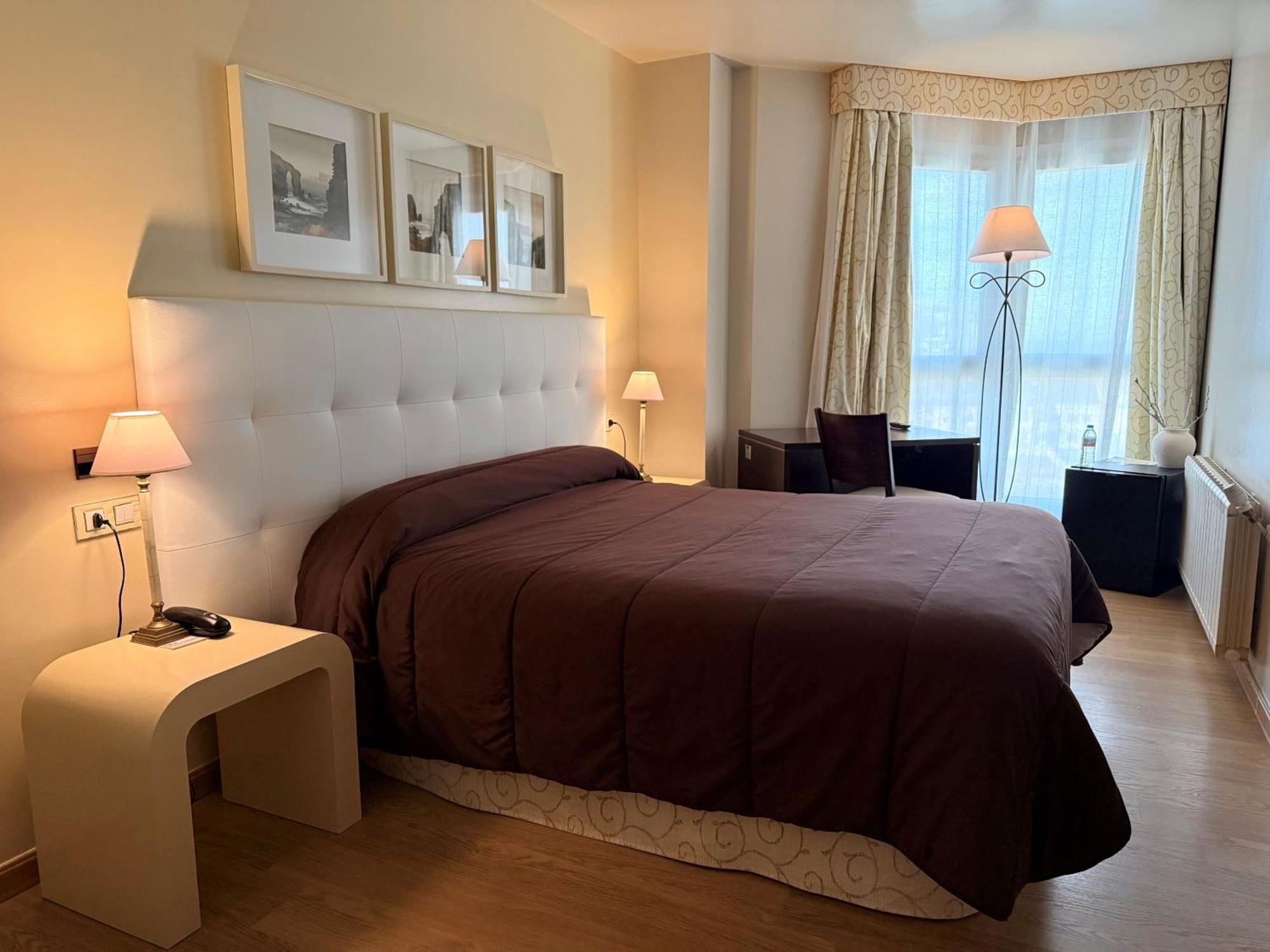 Hotel Bouza Ribadeo Ngoại thất bức ảnh